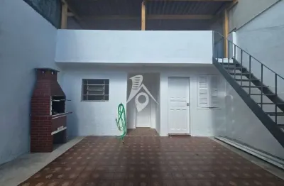 Casa com 2 quartos para alugar na Rua Salvador Fiordelisio, 59, Vila Bertioga, São Paulo