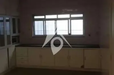 Casa com 4 quartos para alugar na Boa União, 77, Vila Canero, São Paulo
