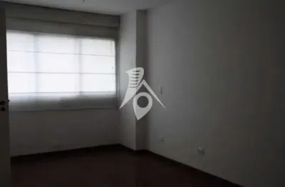 Casa com 3 quartos para alugar na Rua Paulo Bregaro, 93, Vila Monumento, São Paulo