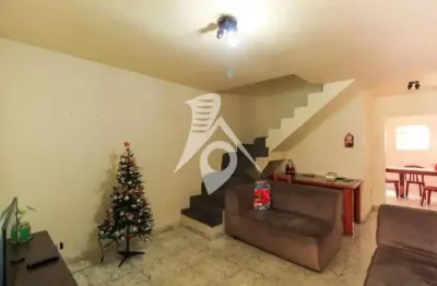 Casa com 2 quartos à venda na Rua dos Bancários, 81, Mooca, São Paulo