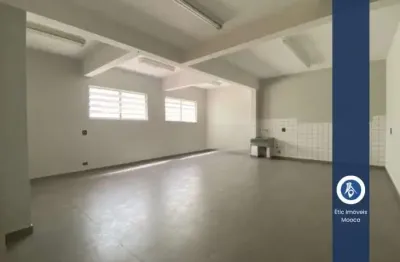 Casa comercial para alugar na Rua Serra de Jairé, 905, Quarta Parada, São Paulo