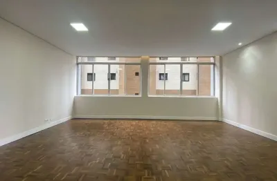 Apartamento com 3 quartos para alugar na avenida visconde de guarapuava, 4338, batel, curitiba por r$ 3.700