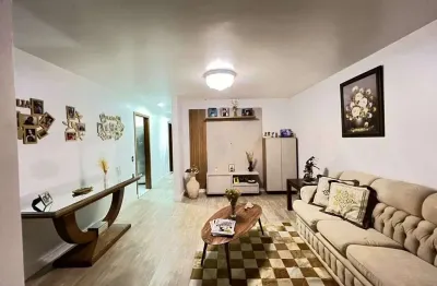 Casa com 4 quartos à venda na adília alves betenheuser, 101, alto boqueirão, curitiba por r$ 730.000