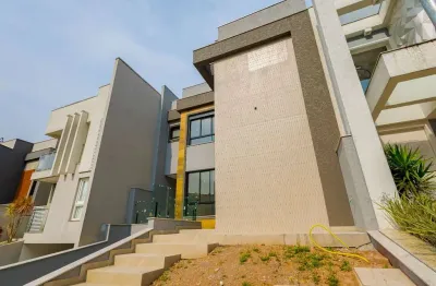 Casa em condomínio fechado com 3 quartos à venda na Rua Maria Luiza Bazzani Natal, 381, Uberaba, Curitiba por R$ 2.990.000