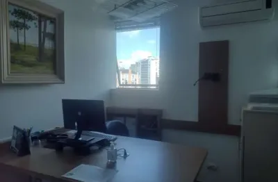 Sala comercial à venda na rua emiliano perneta, 860, centro, curitiba por r$ 380.000