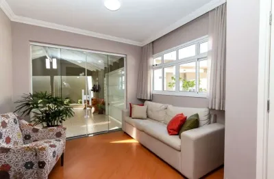 Casa em condomínio fechado com 4 quartos à venda na rua bahia, 530, guaíra, curitiba por r$ 990.000