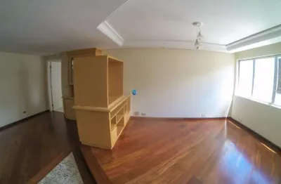 Apartamento com 3 quartos para alugar na Rua Romédio Dorigo, 145, Água Verde, Curitiba por R$ 3.000