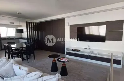 Oportunidade - cobertura na quadra do mar, meia praia, itapema - sc