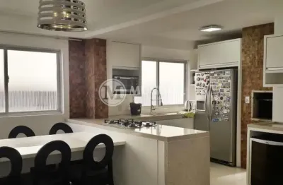 Cobertura duplex na avenida brasil, centro, balneário camboriú - sc