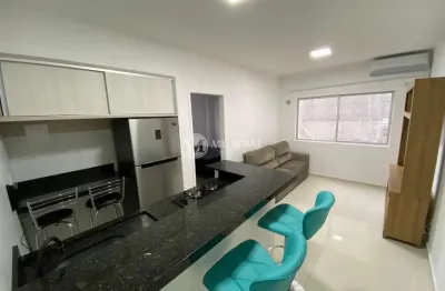 Apartamento na quadra do mar, centro, balneário camboriú - sc