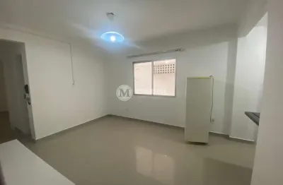 Kitinet na avenida brasil locação anual, centro, balneário camboriú - sc
