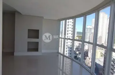Apartamento novo na quadra mar , centro, balneário camboriú - sc