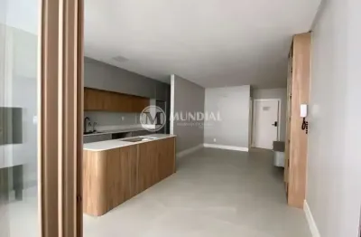 Amplo apartamento na praia brava proximo do mar, praia brava, itajaí - sc
