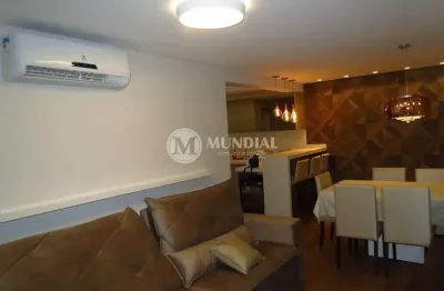 Apartamento com 2 quartos para alugar na Rua 3500, 77, Centro, Balneário Camboriú