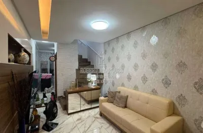 Sobrado de Condominio semi mobiliado na Ocian - Praia Grande/SP 2 dormitórios, lavabo, wc social, quintal, cozinha, área de serviço. 52,17m² de área útil; Condomínio localizado a 300 metros da praia!