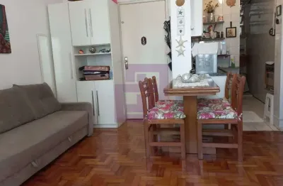 Kitnet / Stúdio à venda no Pitangueiras, Guarujá 