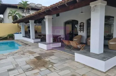 Casa com 6 quartos à venda no Jardim Virgínia, Guarujá 
