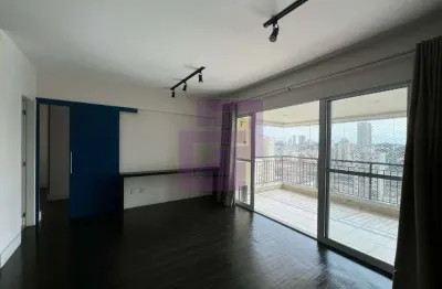 Apartamento de 83 m2 locacao condominio clube, uma mega suite com closet e 2 vagas