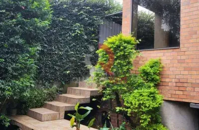 Descubra o seu novo lar nesta impressionante casa sobrado localizada na charmosa vila maria alta, são paulo. com 200 m² de área útil, este imóvel é perfeito para quem busca conforto e espaço. a propri