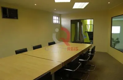 Prédio à venda na Avenida Celso Garcia, Brás, São Paulo