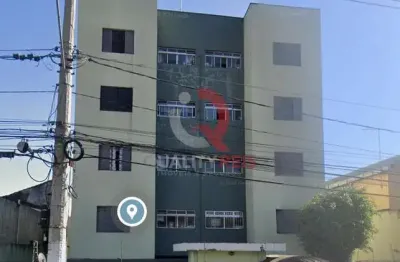 Excelente apto, amplo sala para 2 ambientes, cozinha, lavanderia , 2 dormitórios, 1 banheiro, 1 vaga de garagem, reformado. alugado sob aviso de venda, 3 andar, 2 torre escada, salão de festas iptu is