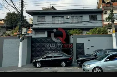 Ótimo galpão para venda no bairro jaguaré! proximo da marginal pinheiros e tiete, área comercial. imóvel excelente com rua larga, pé direito alto para entrada de caminhão, aproximadamente 450m2 de vão