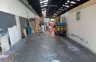 Galpão à venda na mooca- sp  com 520m²(10x52) na mooca, sem colunas, com trifásico e com estrutura montada em drywall com 4 salas para esccritório, 2 copas, 2 refeitórios, 1 vestiário e 4 banheiros. e
