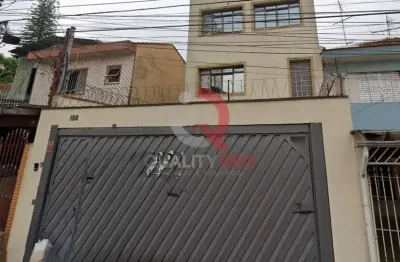 Prédio comercial com salão à venda na vila guilherme! 3 pisos: 1 térreo mais 2 andares mais 1 andar para concluir. 4 banheiros edícula com cozinha/vestuário e churrasqueira 2 vagas de garagem, 330m².