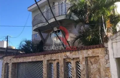 Sobrado à venda na vila isolina mazzei! 4 dormitórios sendo 1 suíte, 4 banheiros, 4 vagas, 350m², área gourmet com piscina, ótima localização.