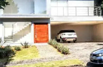 Casa à venda em bragança paulista, condomínio portal bragança, com 3 suítes, com 300 m²