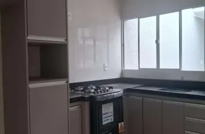 Casa à venda em bragança paulista, residencial piemonte, com 3 quartos, com 123 m²
