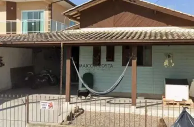 Casa com 2 quartos à venda no Forquilhas, São José 