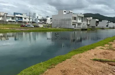 Terreno em condomínio fechado à venda na Avenida Deltaville, Beira Rio, Biguaçu