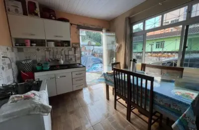 Casa com 2 quartos à venda na Rua 13 de Maio, 1892, Saudade, Biguaçu