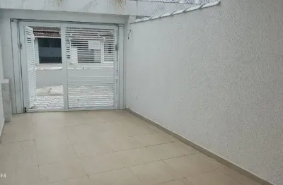 Vila caiçara, excelente sobrado 2 dorms, suite, sacada, ótima localização