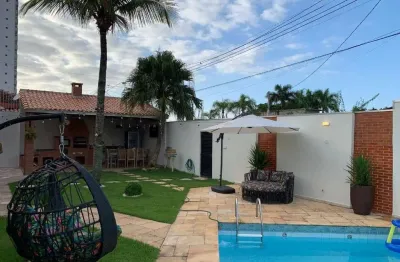 Casa com 3 quartos à venda na Rua Jamil Issa, 10, Balneário Flórida, Praia Grande