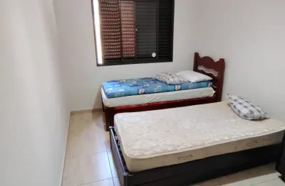 Vila caiçara, apto 2 quartos, 1suite, sacada, vista para o mar