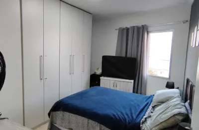 Vila caiçara, apto 2 dorms, frente total para o mar