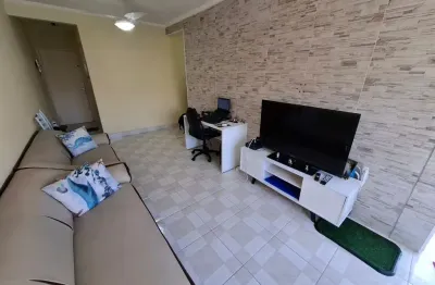 Apartamento 2 quartos a 250 metros mar na vila caiçara em praia grande - rp677
