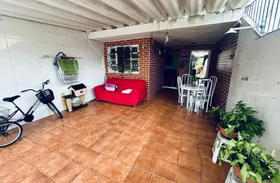 Casa com 2 quartos à venda na Rua Jamil Issa, 10, Vila Caiçara, Praia Grande