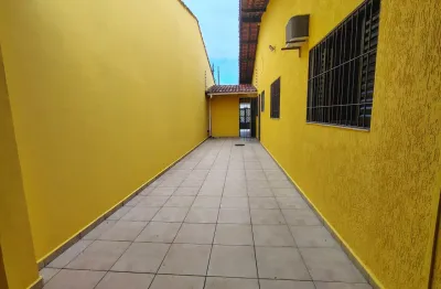 Casa com 2 quartos à venda na Rua Jamil Issa, 10, Vila Caiçara, Praia Grande