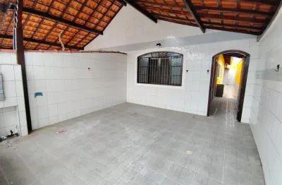 Casa com 2 quartos à venda na Rua Jamil Issa, 10, Vila Caiçara, Praia Grande