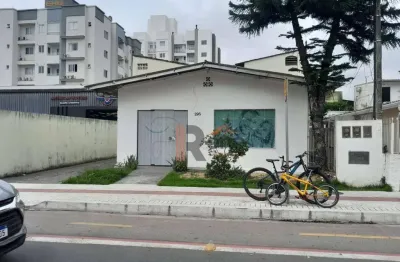 Sala comercial com 4 salas para alugar em Nações, Balneário Camboriú 