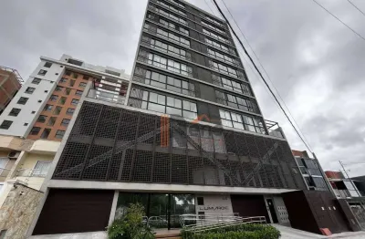 Apartamento com 3 quartos para alugar no Centro, Camboriú 