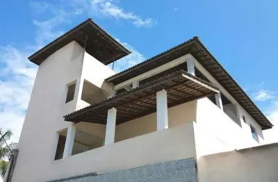 Casa com 6 quartos à venda na Rua Maraú, 45, Vila Praiana, Lauro de Freitas