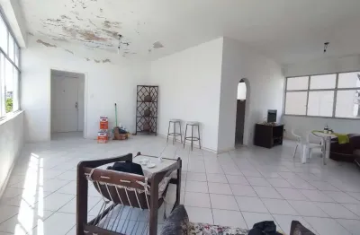 Apartamento 3/4 com linda vista para o mar na praça do  campo grande