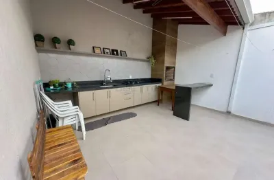 Casa térrea de 03 dormitórios, sendo 01 suíte, à venda na vila municipal, mogi das cruzes - sp