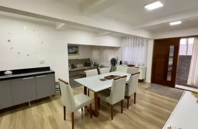 Sobrado amplo com 03 dormitórios e área gourmet, à venda na vila suissa, mogi das cruzes - sp