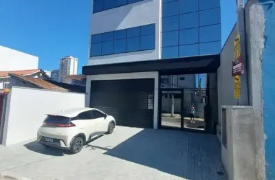 Andar comercial em prédio de 03 pavimentos, à locação no socorro, mogi das cruzes - sp