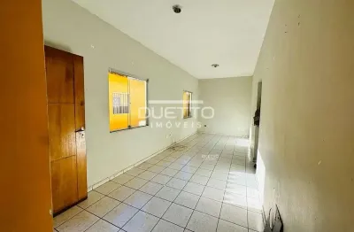 Casa de condomínio com 02 dormitórios e quintal, à venda na vila são sebastião, mogi das cruzes - s